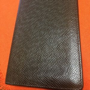 Louis Vuitton Porte Cartes Leather Card Holder